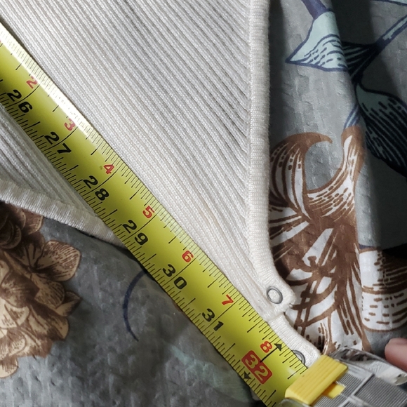 Abercrombie & Fitch Cream Ribbed Bodysuit - Picture 9 of 10